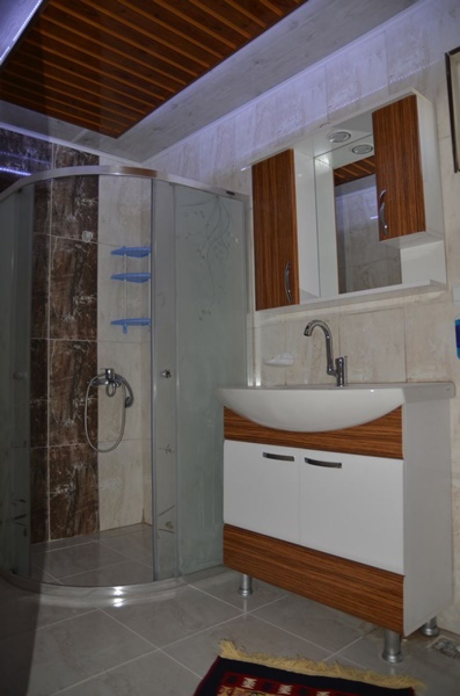 Çift Kişilik Queen Oda